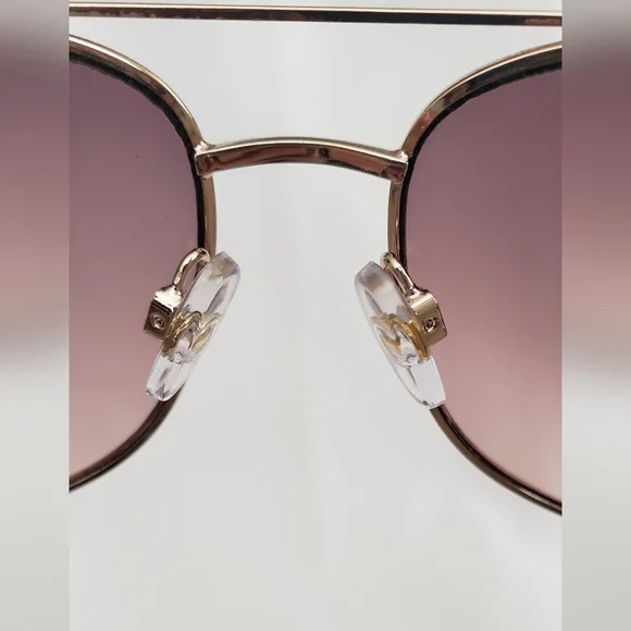 Fashionable Sunglasses - Picture 5 of 13